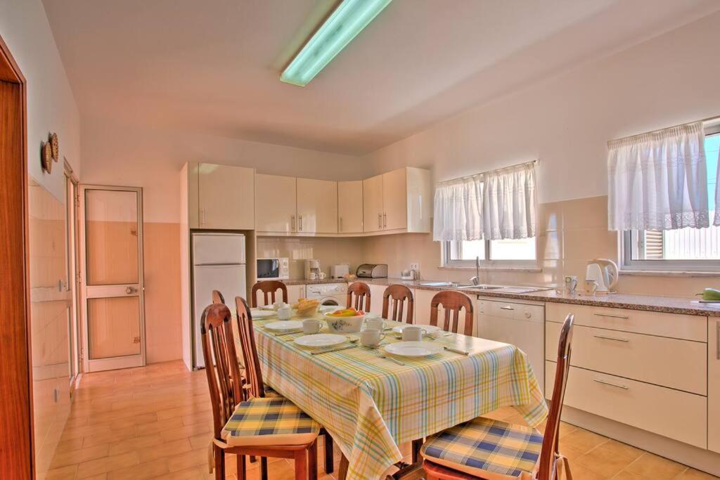 Villa Guita Family House Albufeira Bagian luar foto